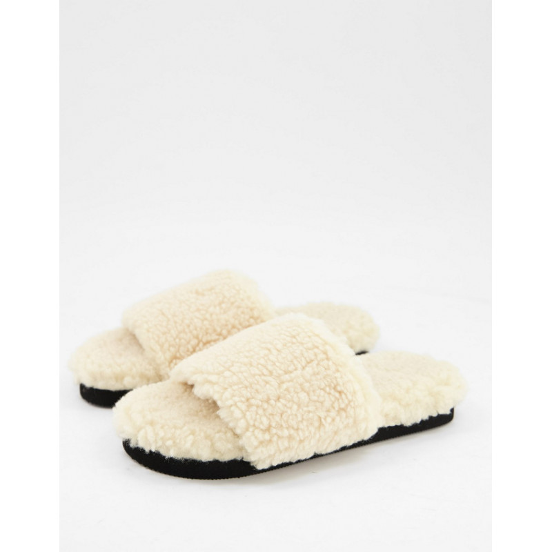 Monki Teddy recycled faux...