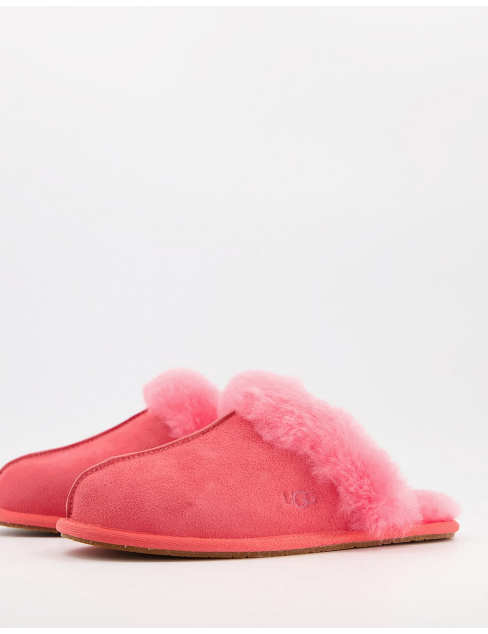 UGG Scuffette II slippers...