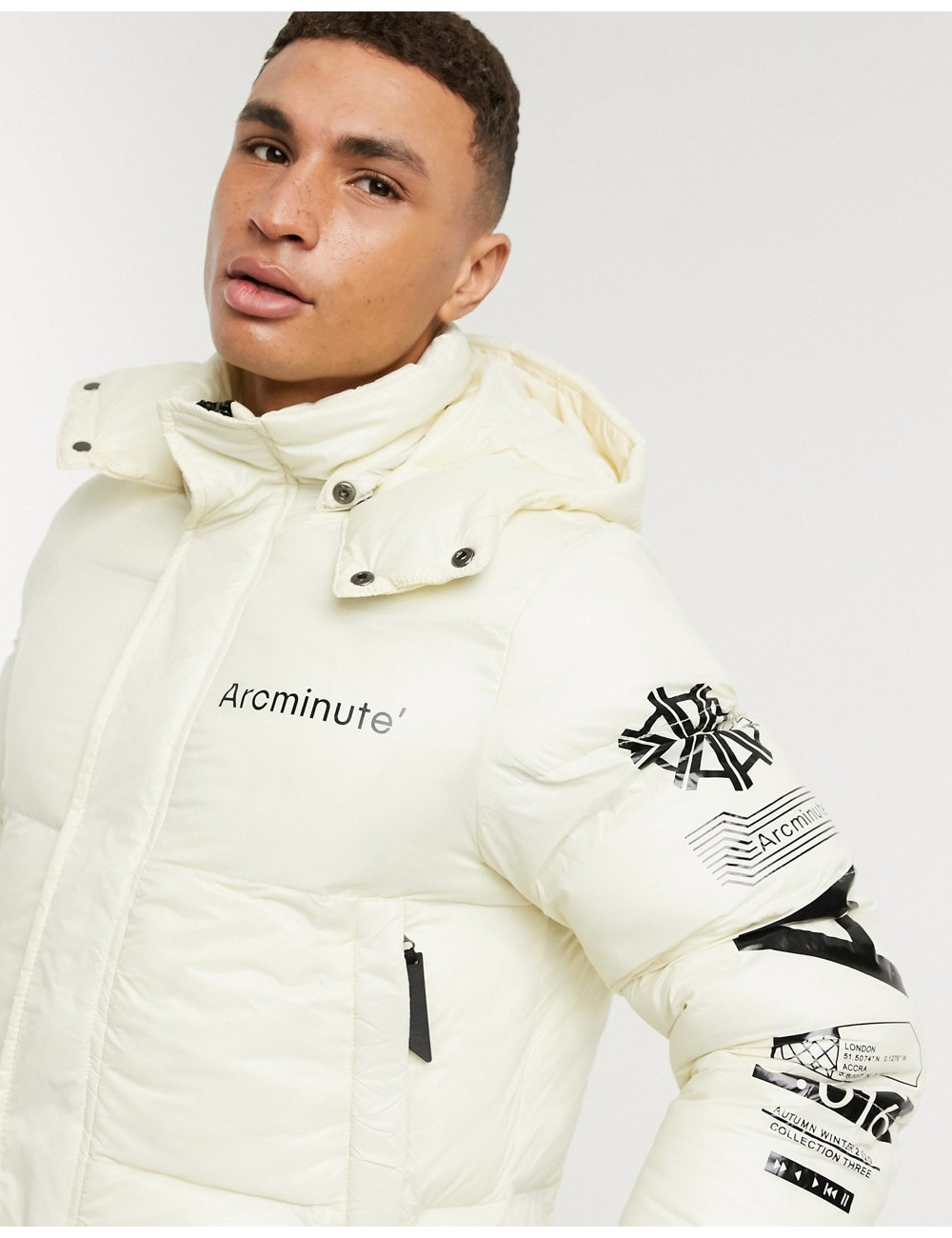 Arcminute printed puffer...