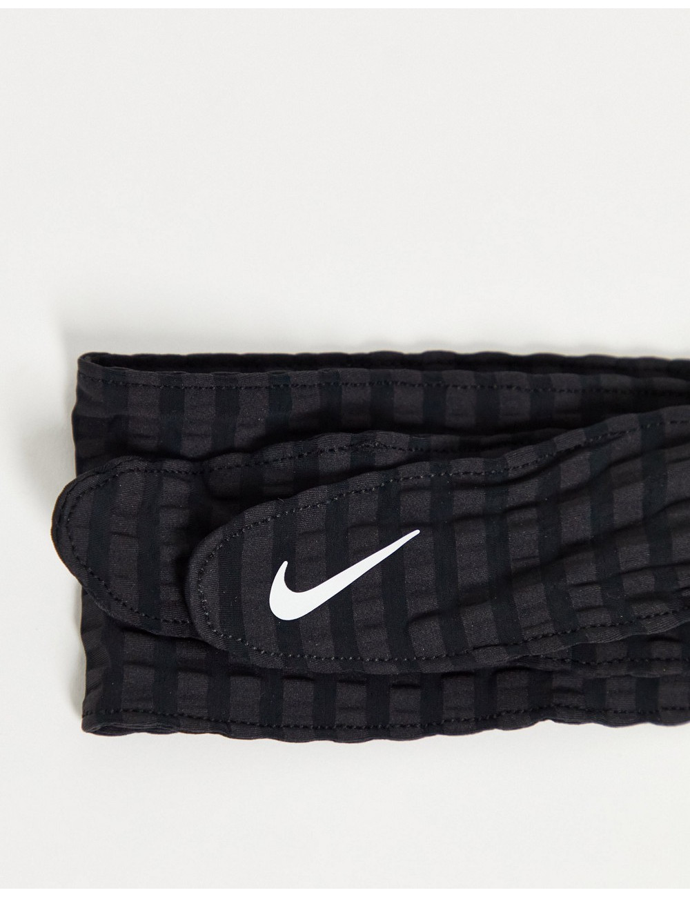 Nike head tie skinny in black
