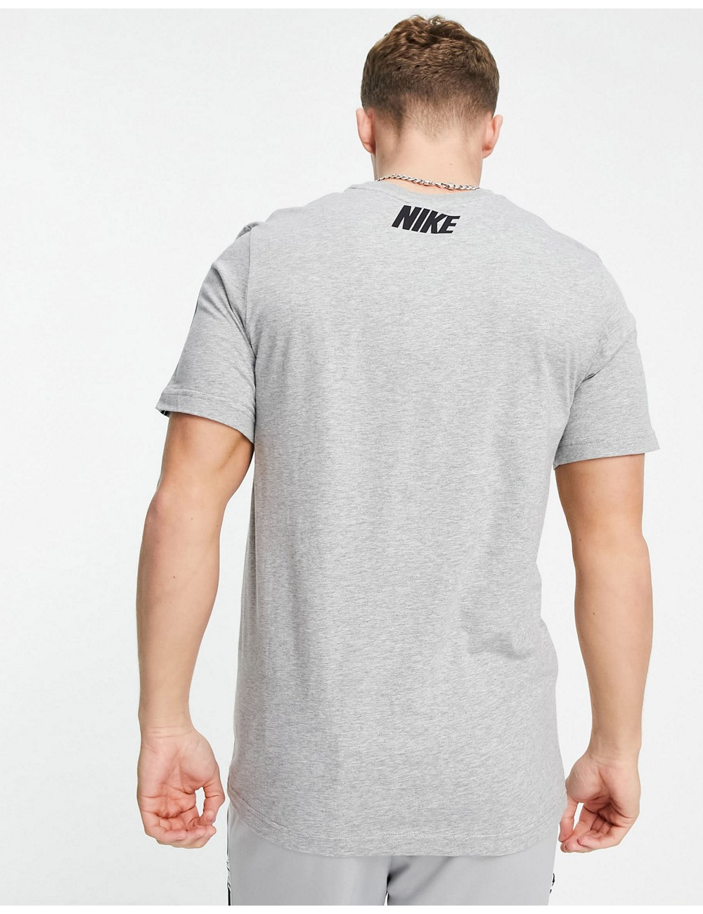 Nike Repeat taping t-shirt...