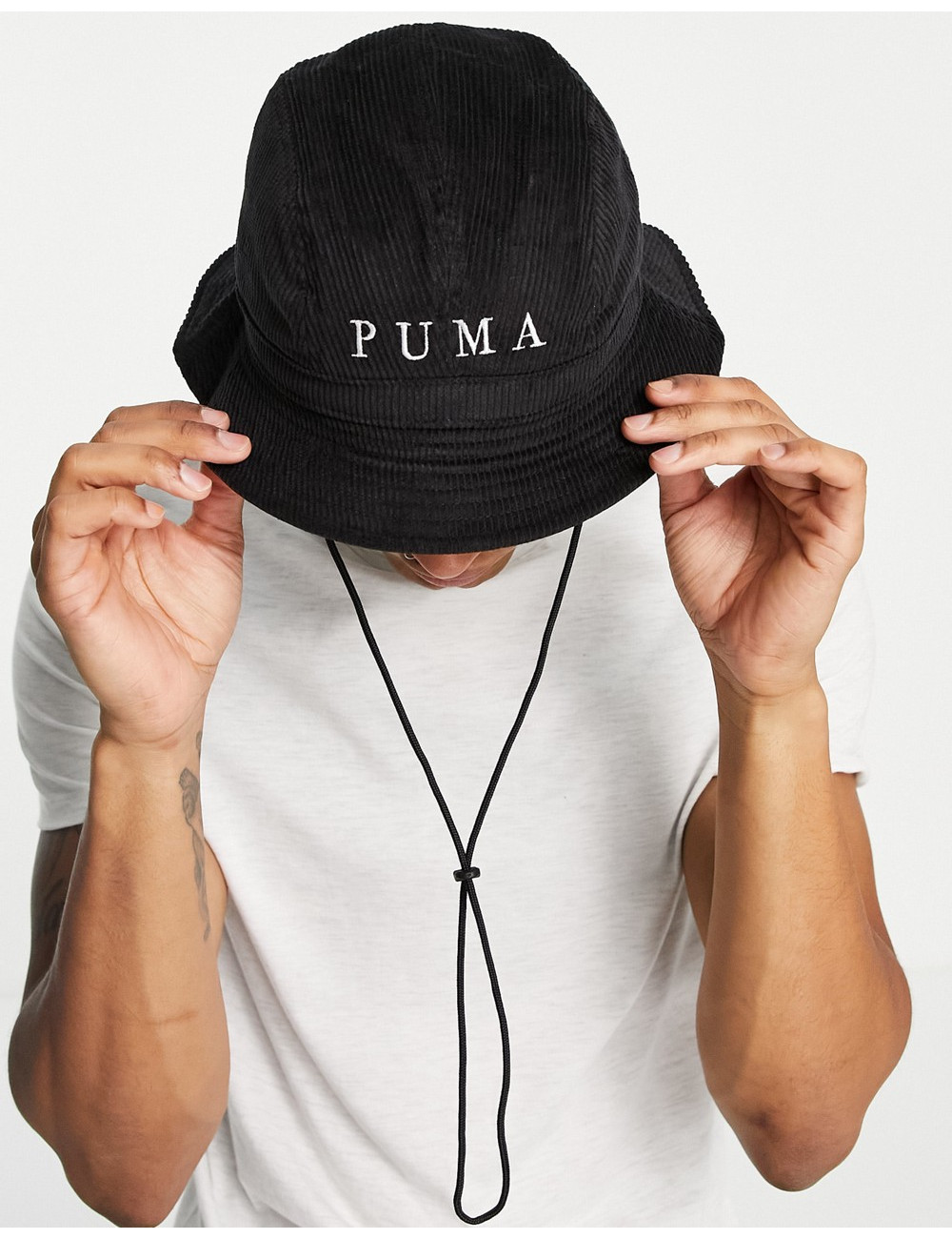 Puma cord bucket hat in black
