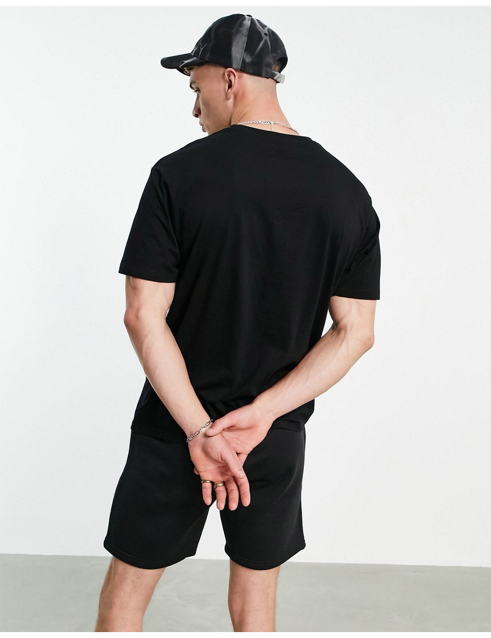 Marbek goku t-shirt in black
