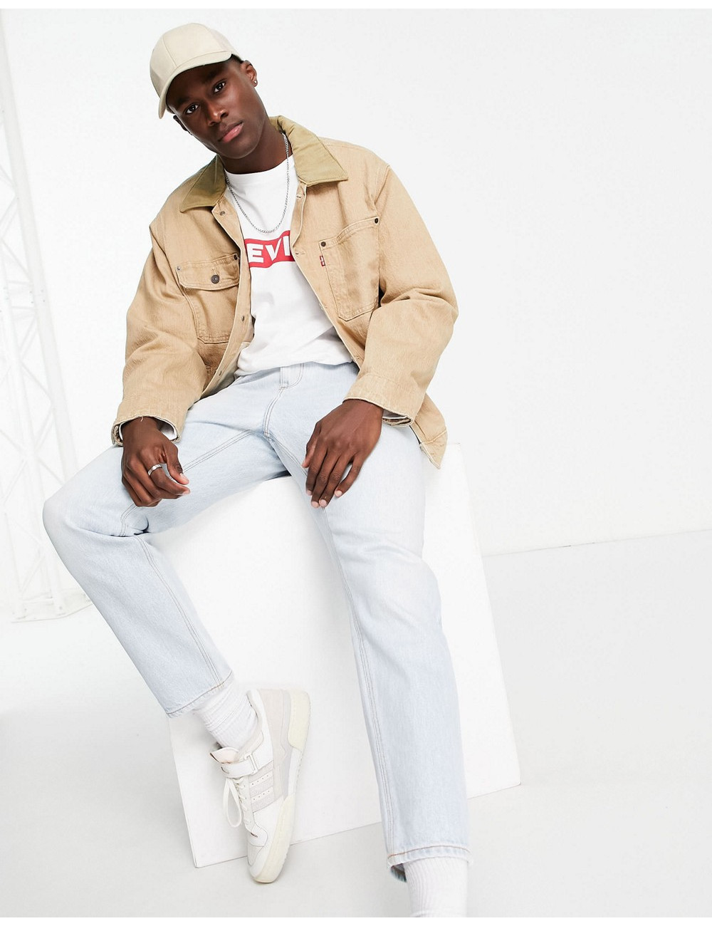 Levi's sunset relaxed fit...
