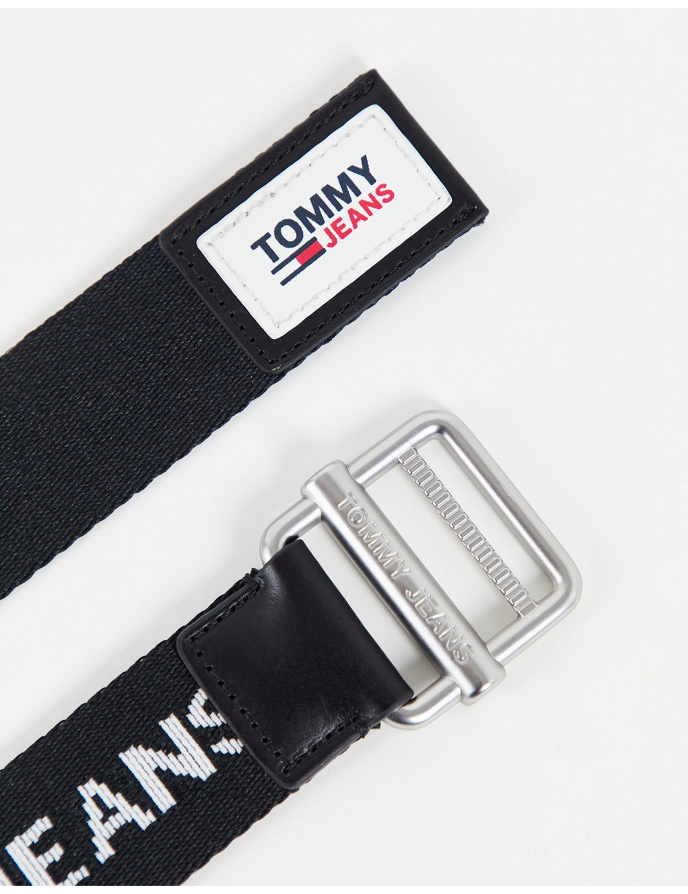 Tommy Jeans webbed belt...