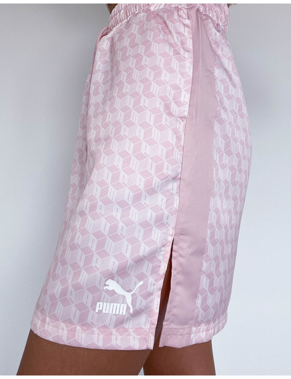 Puma satin skirt in pink...