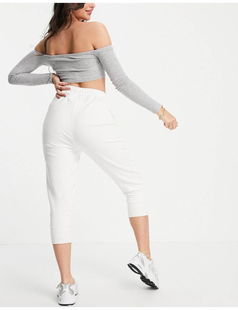 ASYOU cropped jogger in white
