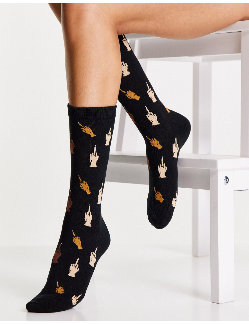 Typo socks with middle...