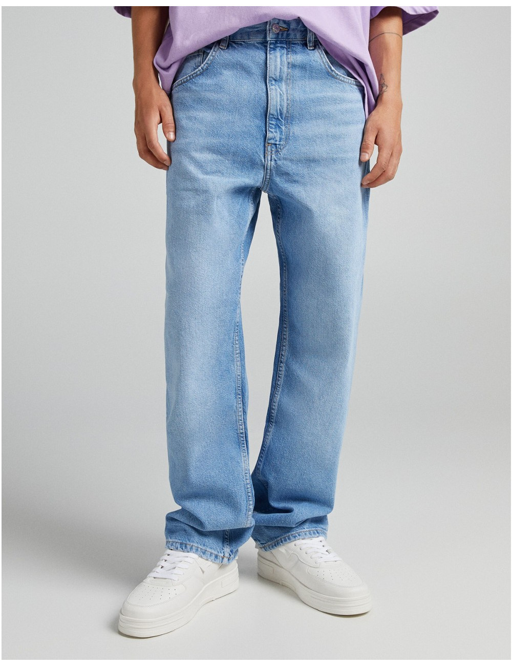 Bershka baggy jeans in blue