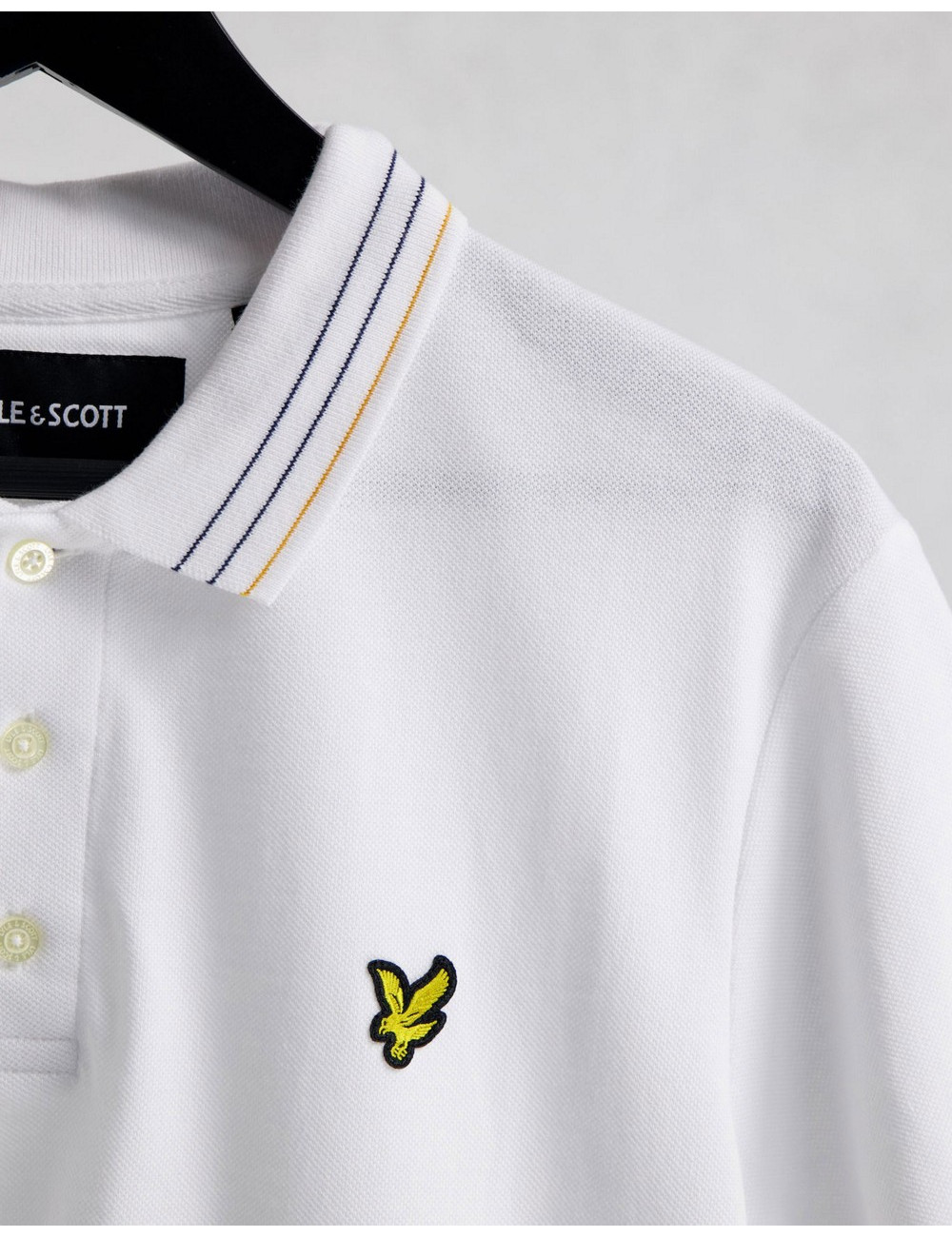 Lyle & Scott tipped polo in...