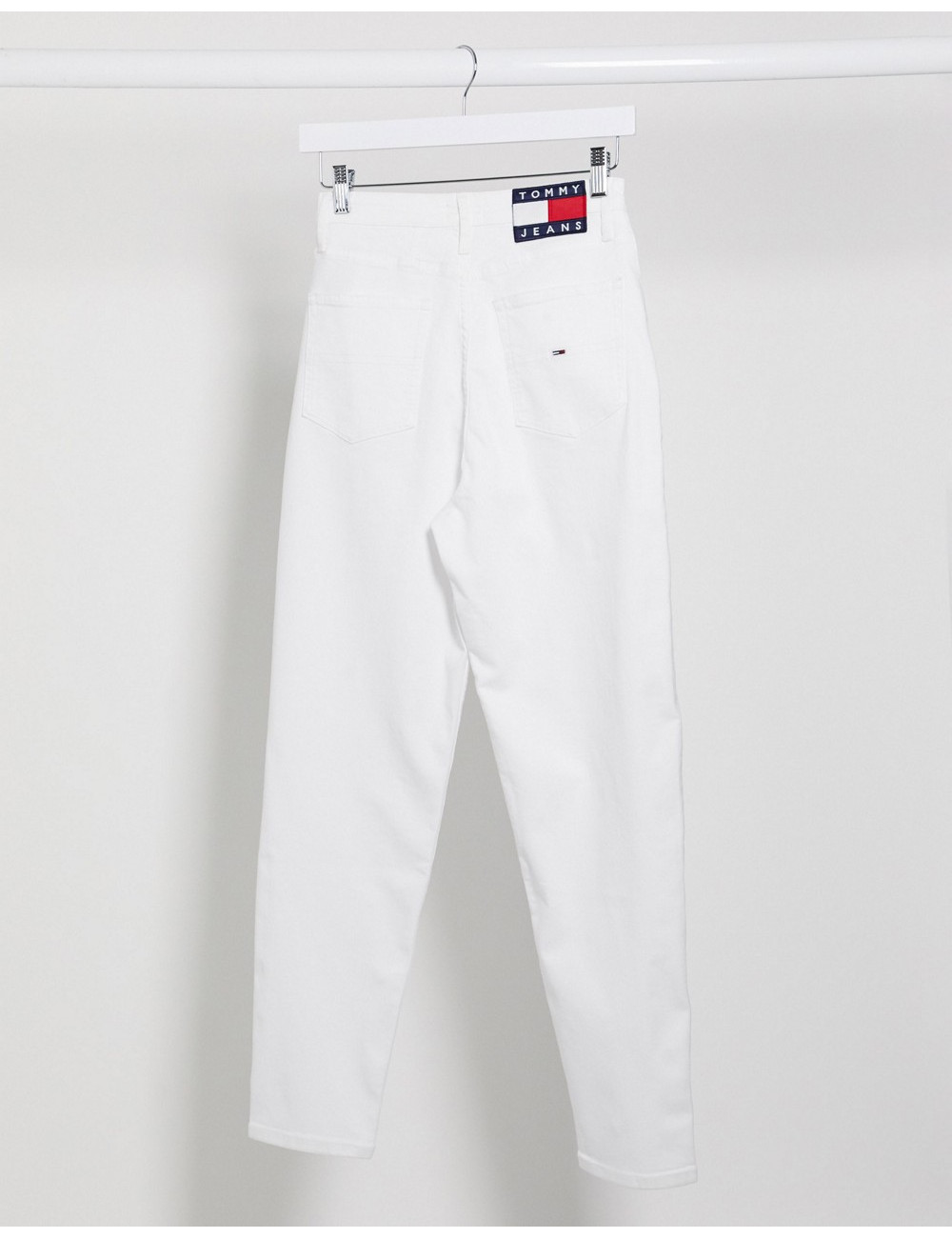 Tommy Jeans tapered mom...