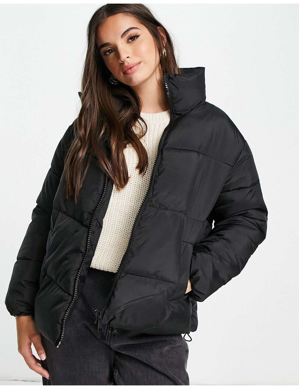 New Look boxy puffer in black