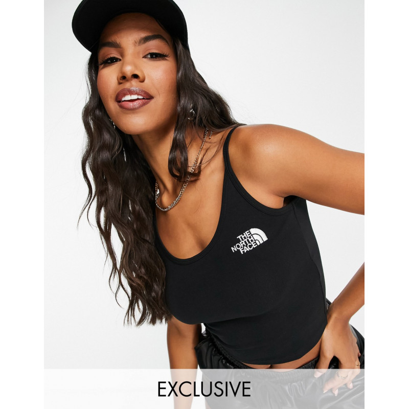 The North Face Cropped tank...