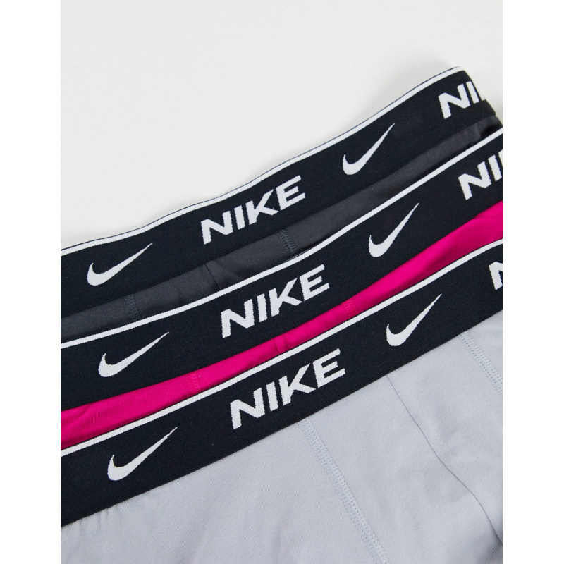 Nike Everyday Cotton...