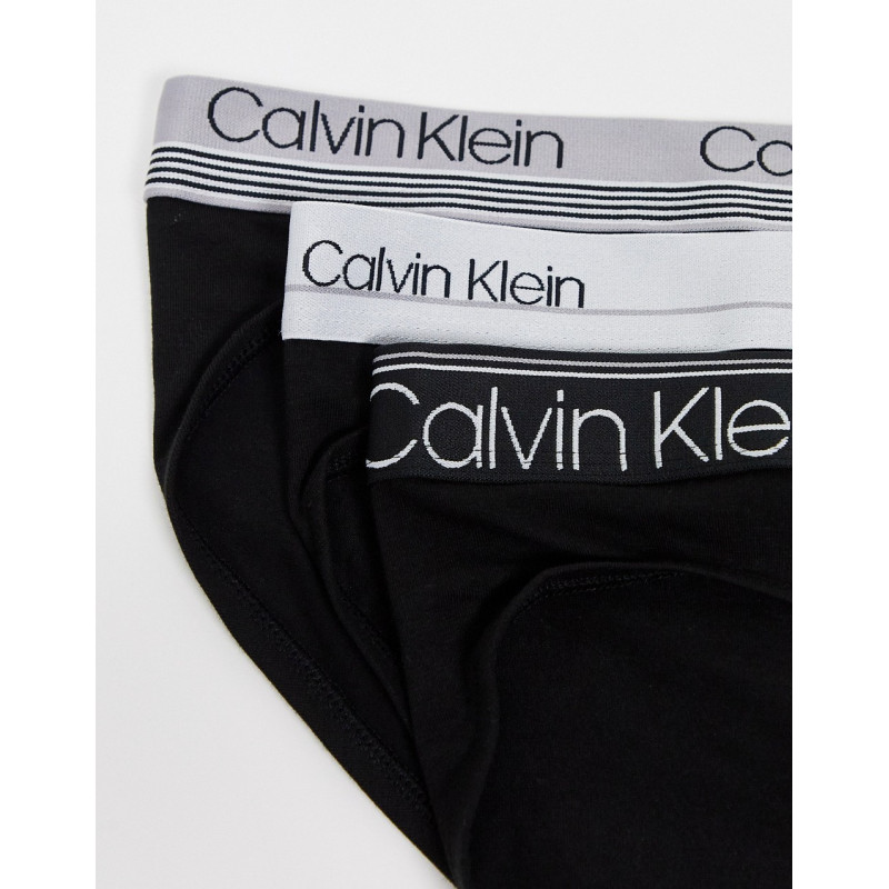 Calvin Klein 3 pack briefs...