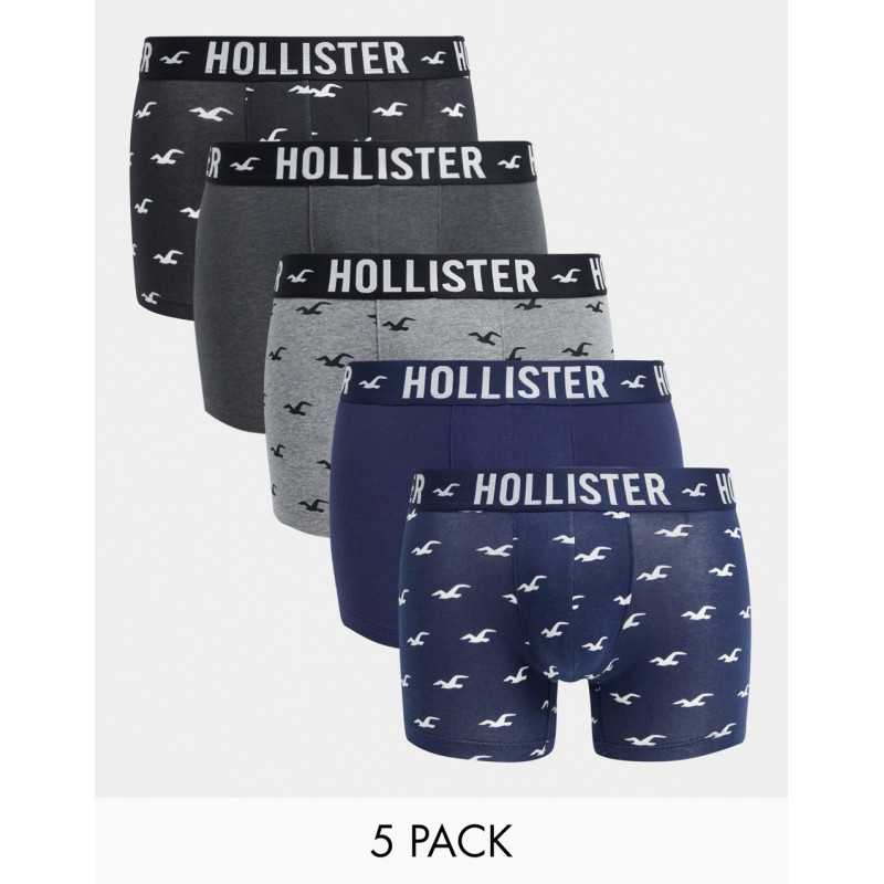 Hollister 5 pack trunks in...