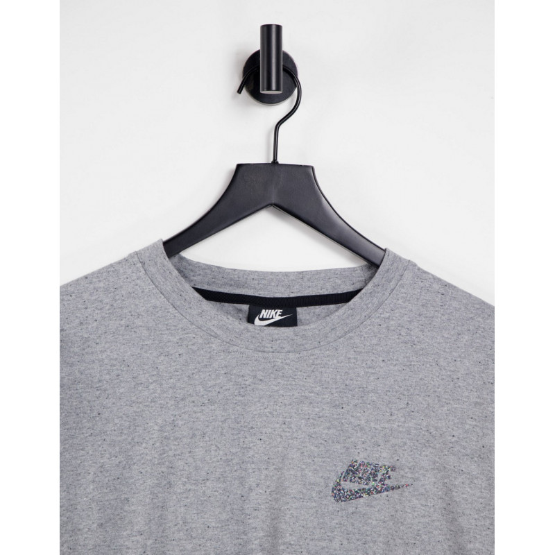 Nike Revival t-shirt in grey