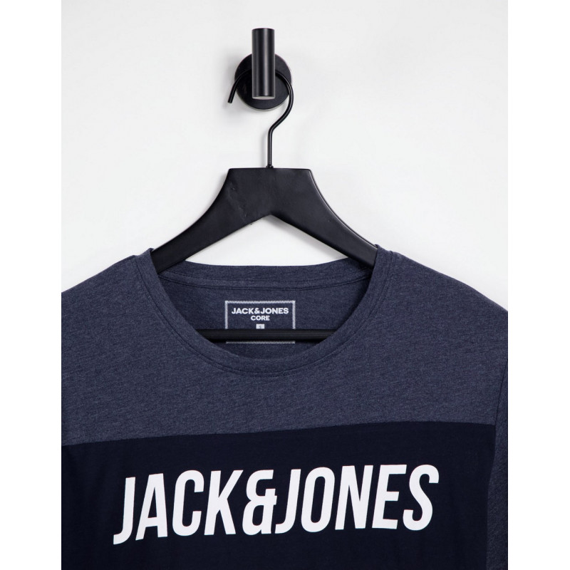 Jack & Jones logo panel...