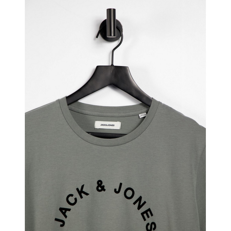 Jack & Jones minimal logo...