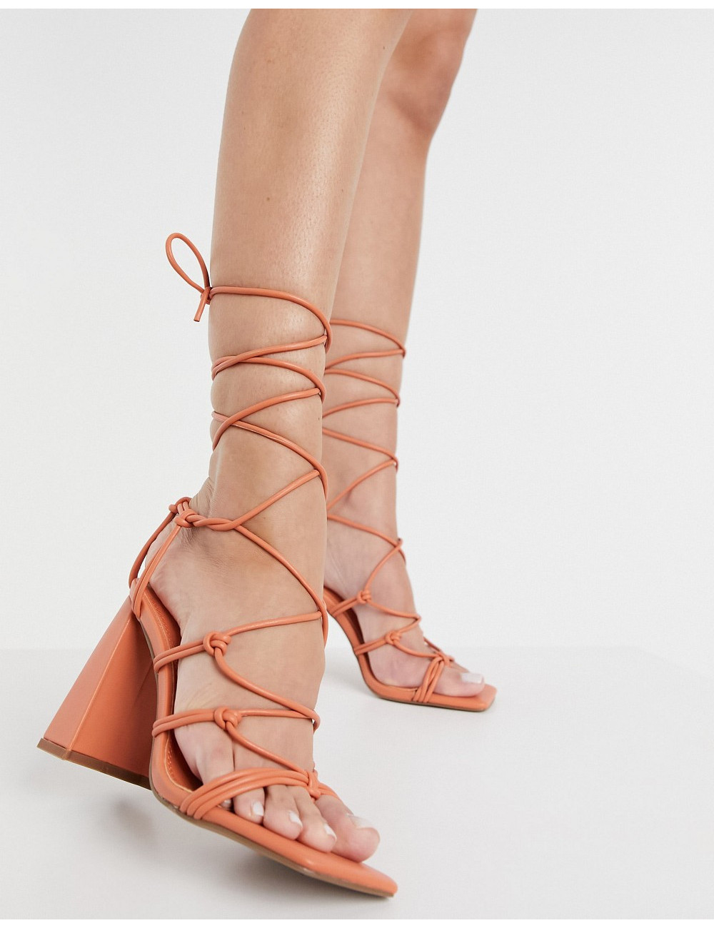 ASOS DESIGN Nilo knotted...