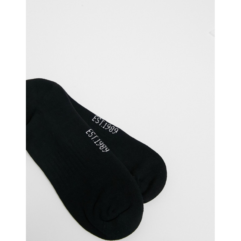 Karl Kani signature socks...