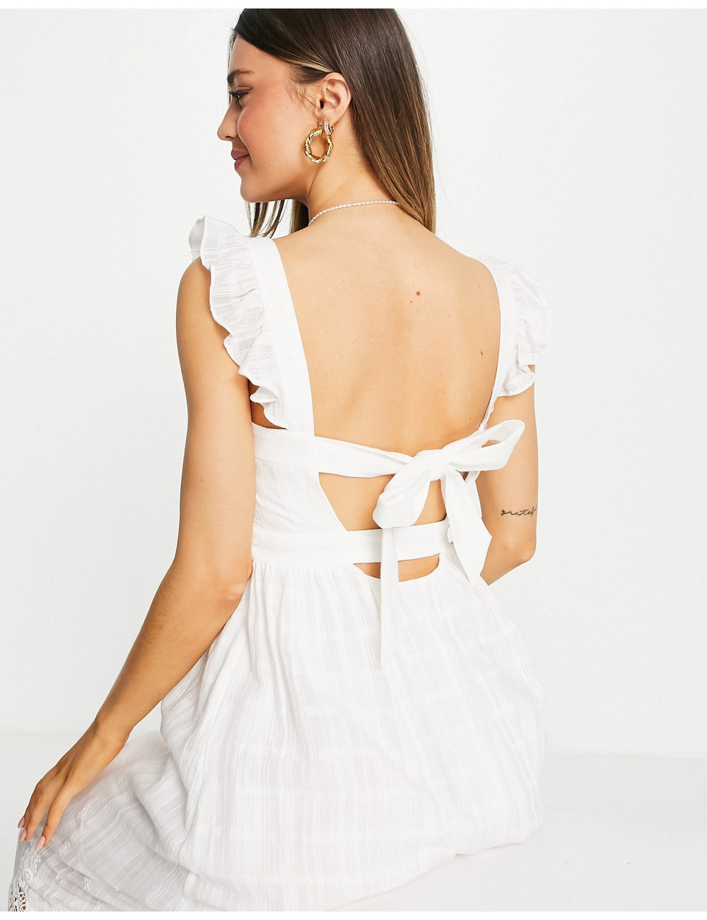 Forever New backless bow...
